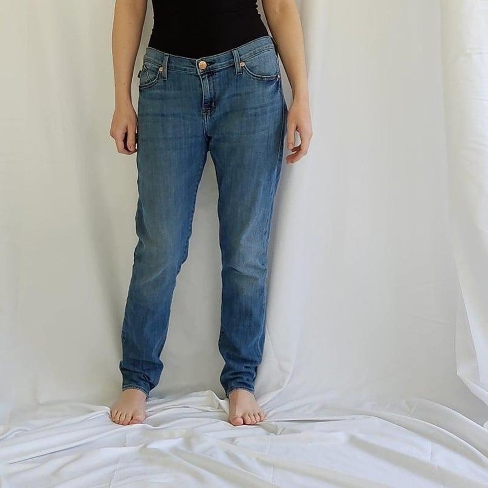 Rock and Republic Straight‎ Leg Jeans